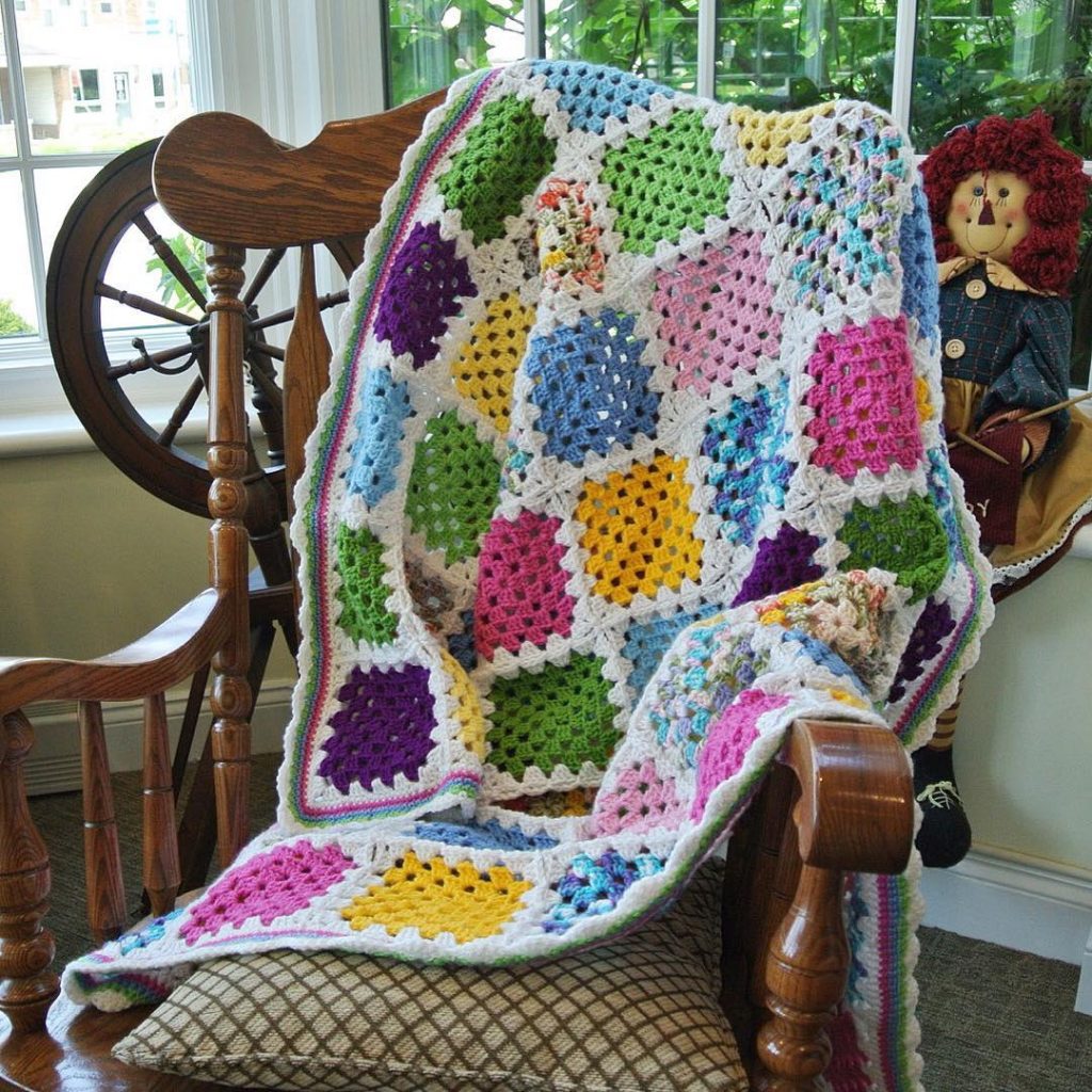 Granny Square Scrap-ghan | Crochet Pattern by MadameStitch