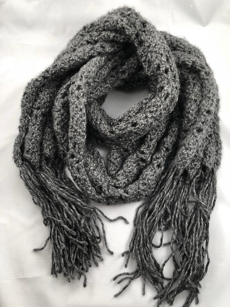 Heartland Ripple Scarf | Crochet pattern by MadameStitch