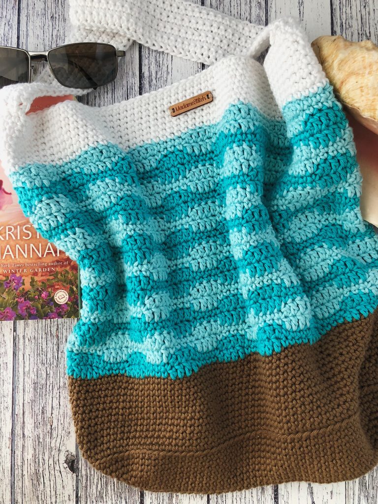 Smooth Waves Crochet Beach Tote Pattern
