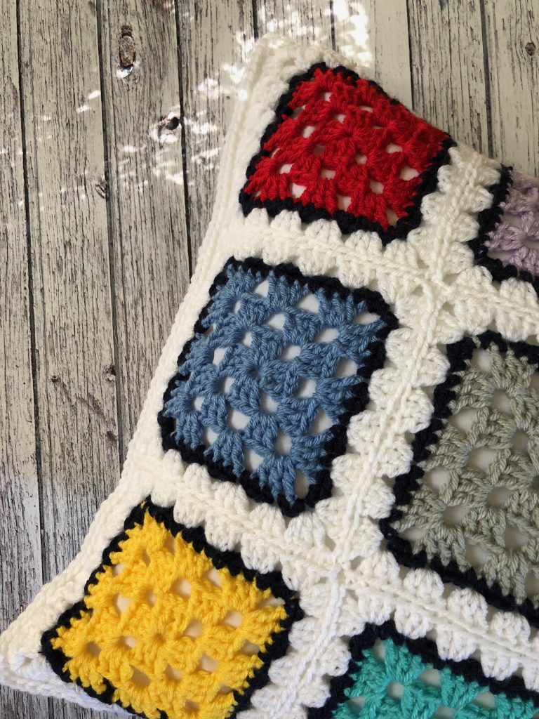 Granny Square Accent Pillow | Crochet Pattern by MadameStitch