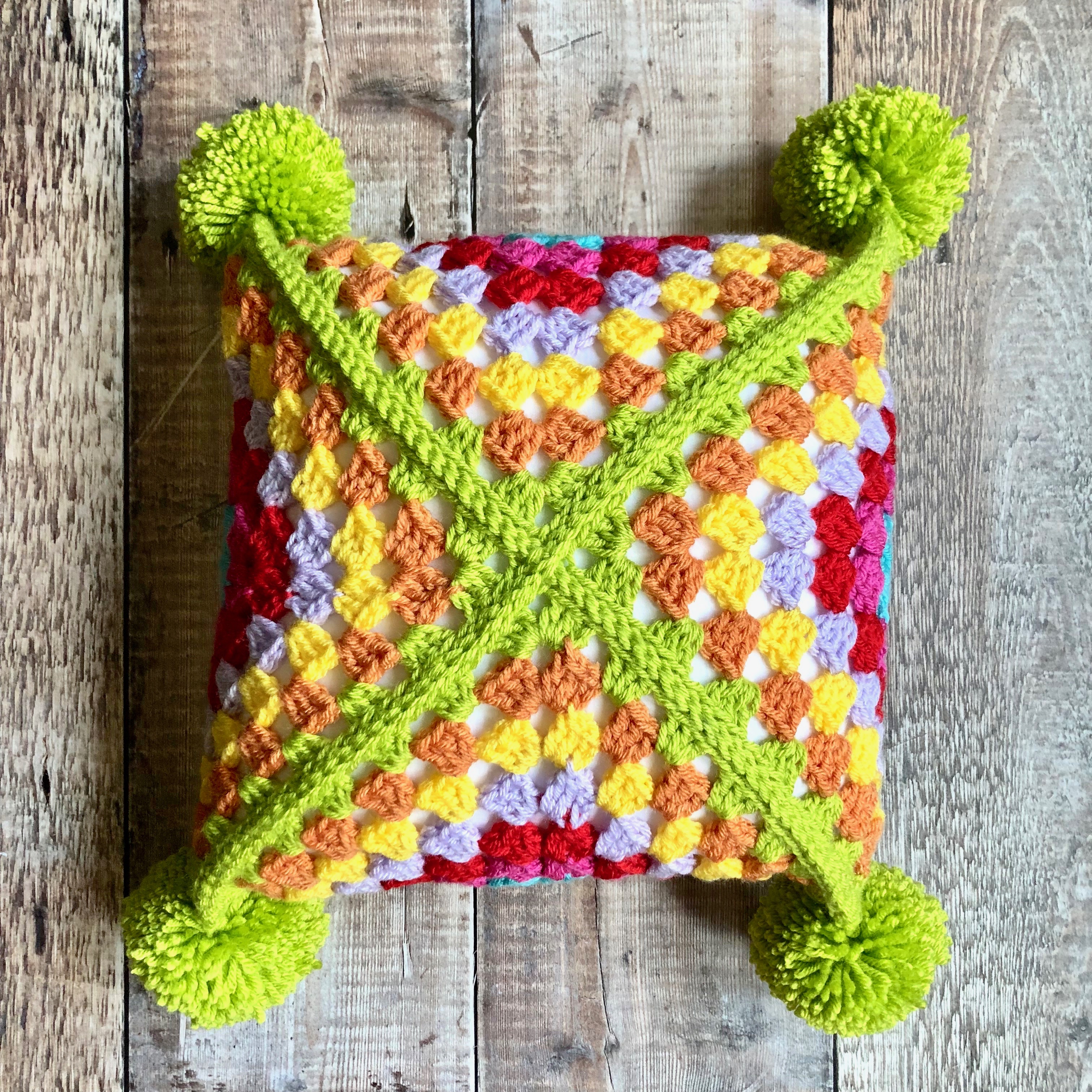 sideways granny square pillow pattern