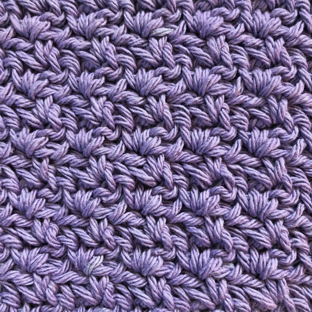 How to crochet the wattle stitch | Photo tutorial by MadameStitch