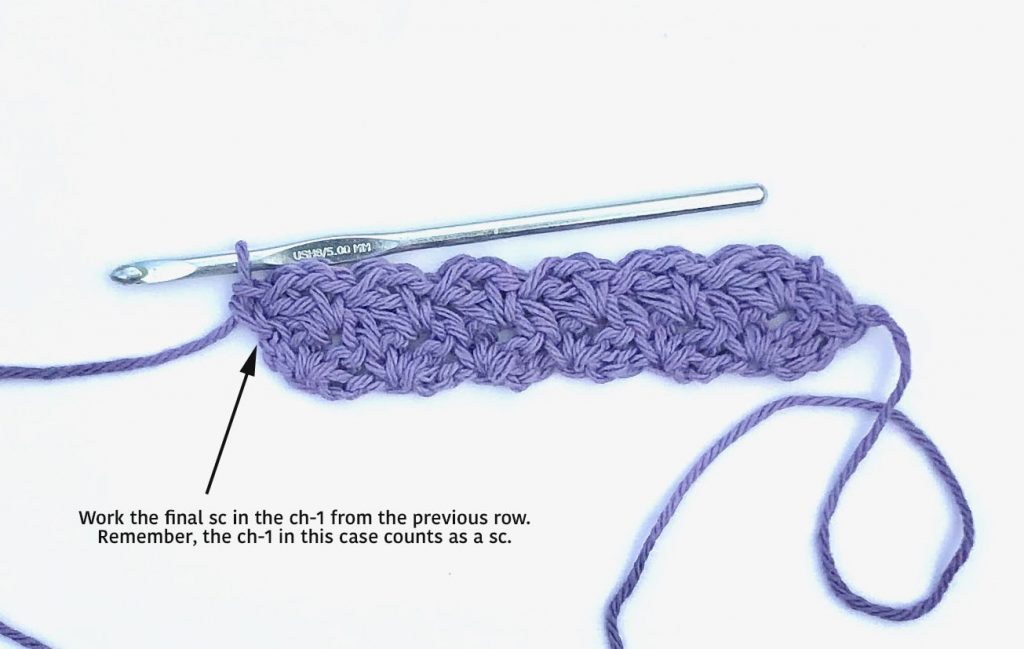 How to crochet the wattle stitch | Photo tutorial by MadameStitch