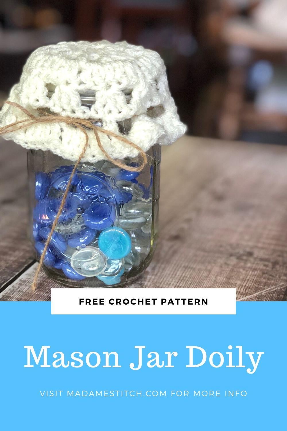 Mason jar crochet doily | Free pattern by MadameStitch