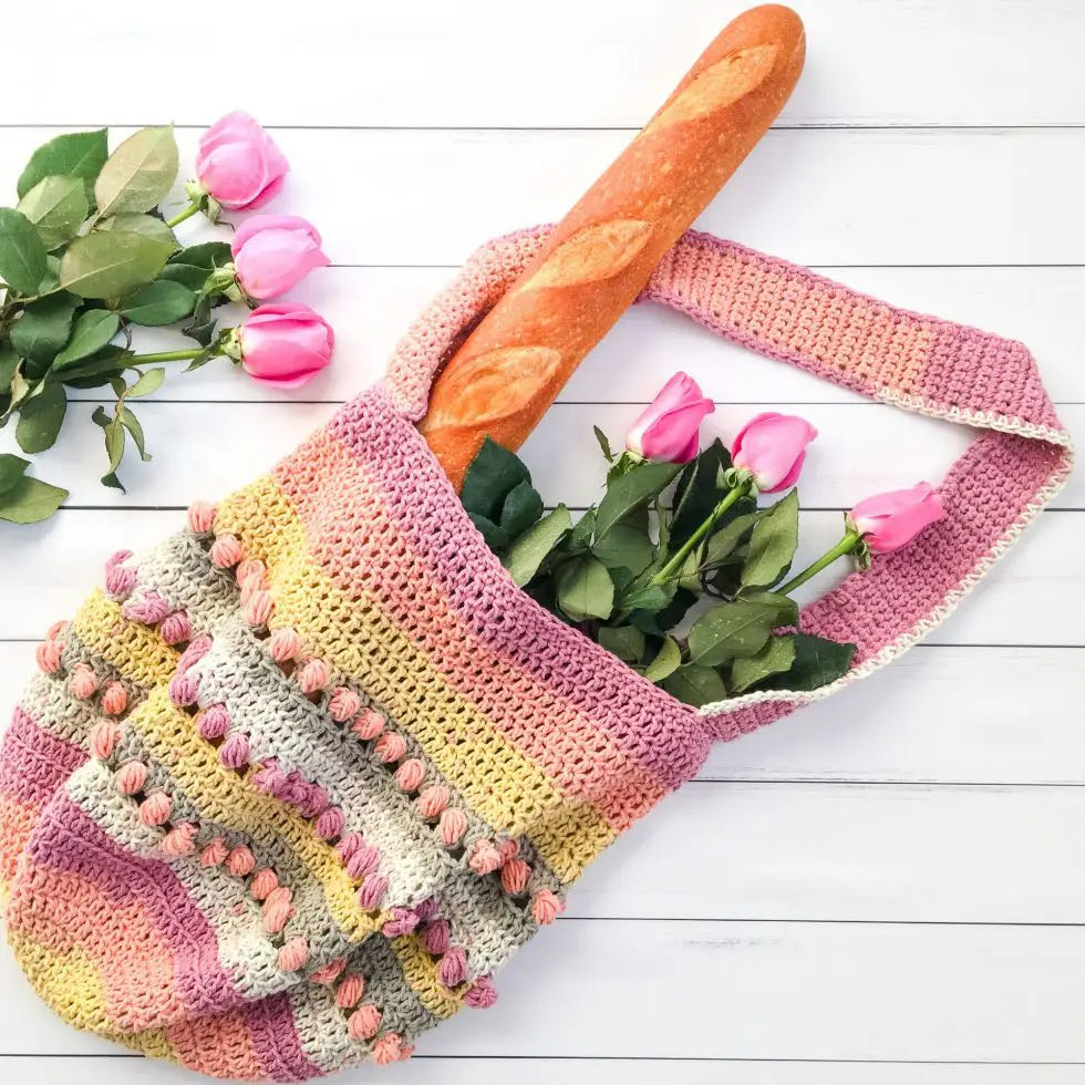 Gathering Rosebuds market bag crochet pattern
