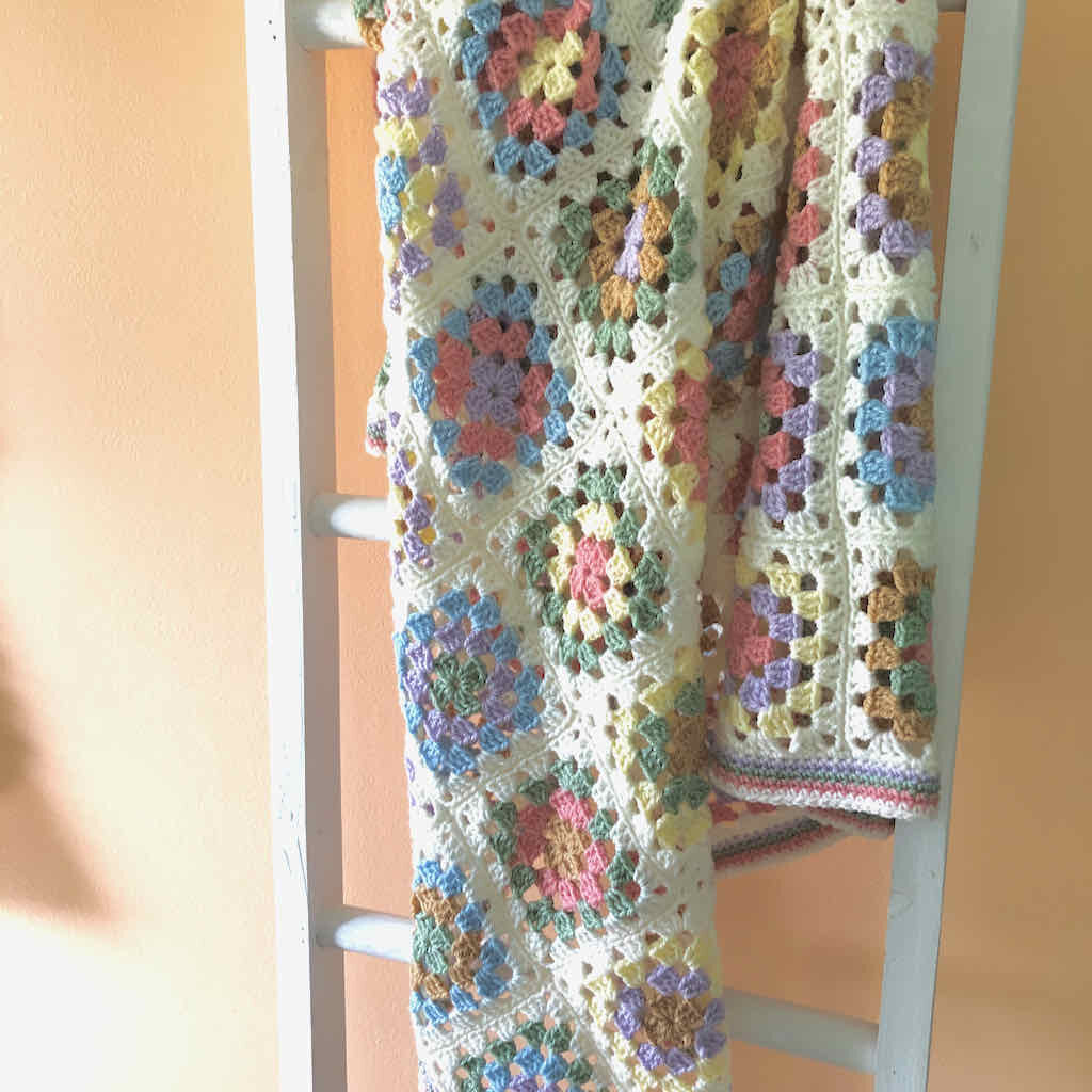 Farmhouse Granny Baby Blanket free pattern