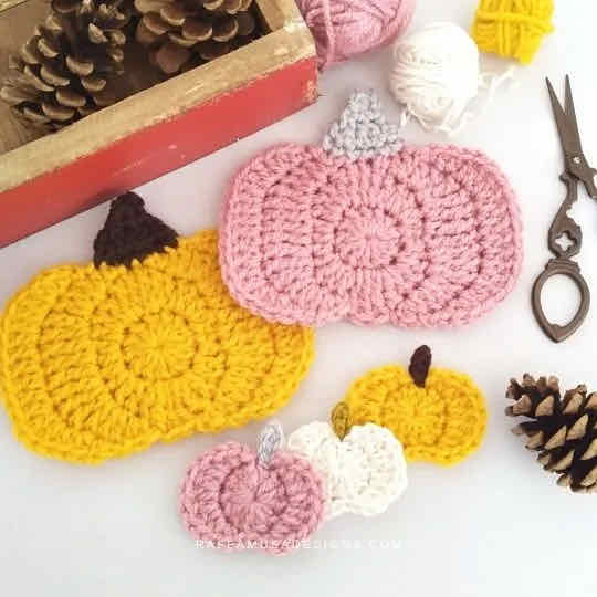 Pumpkin applique crochet pattern
