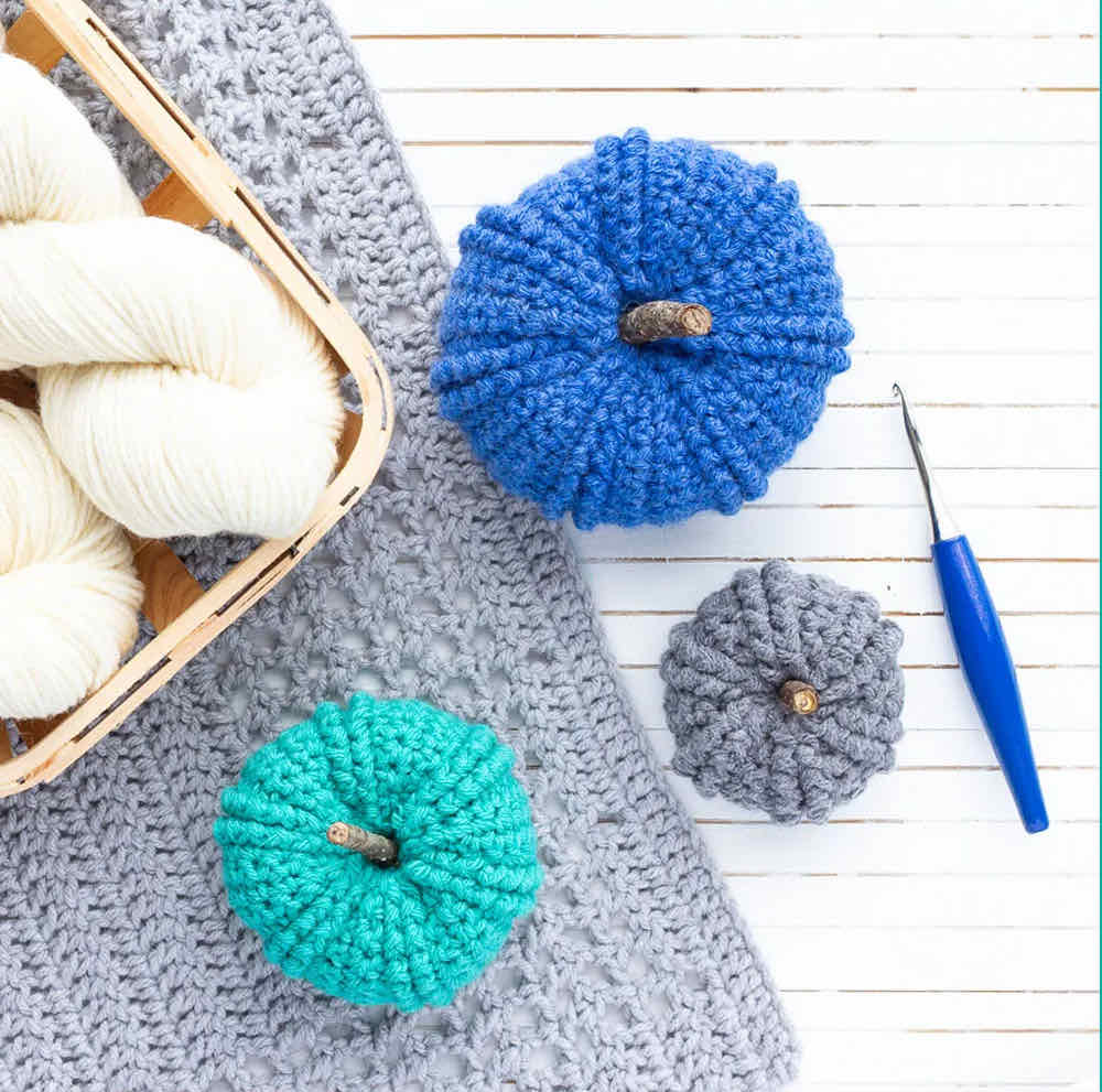 Double twist pumpkin crochet pattern