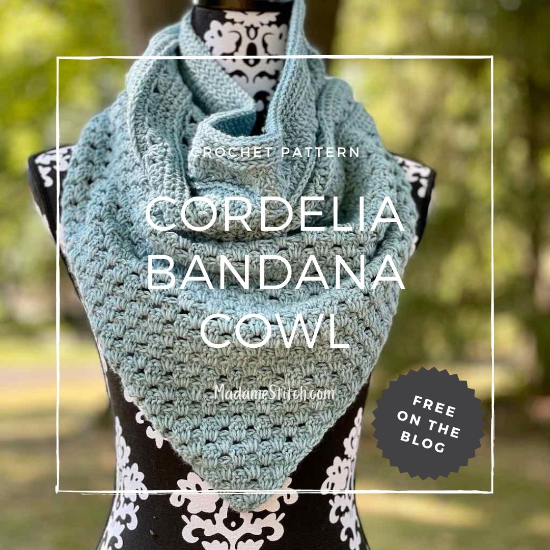 A crochet bandana cowl you’ll love to wear