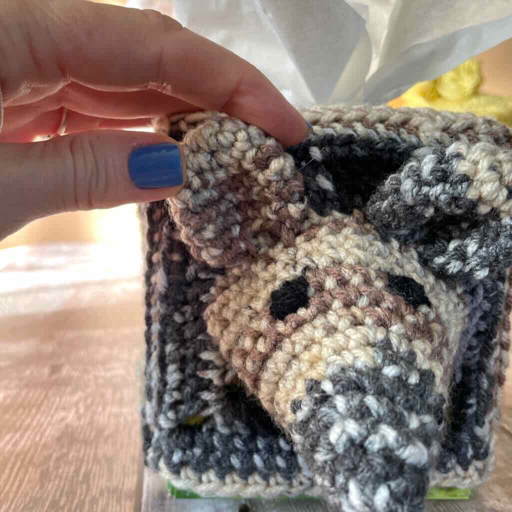 The ears of the Armadillo Tissue Box Cover, crochet pattern by MadameStitch - free on the blog