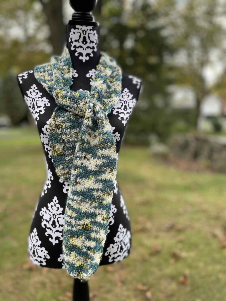 The Quick Seed Stitch Scarf crochet pattern by MadameStitch