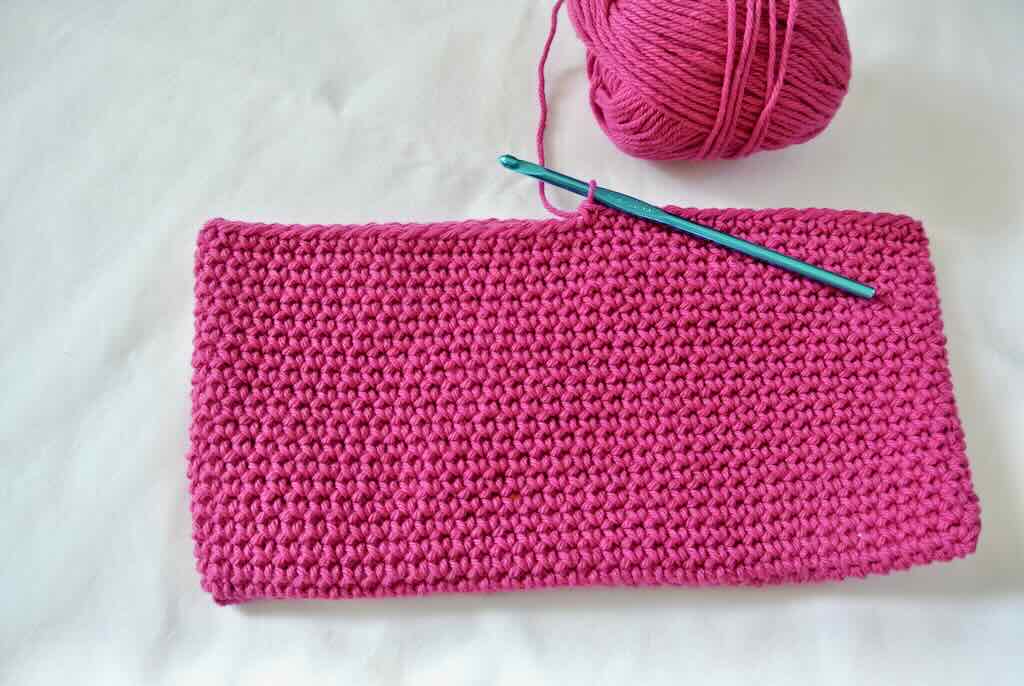 Stopping in the middle of the final round of the Double Thick Crochet Potholder - A design by MadameStitch