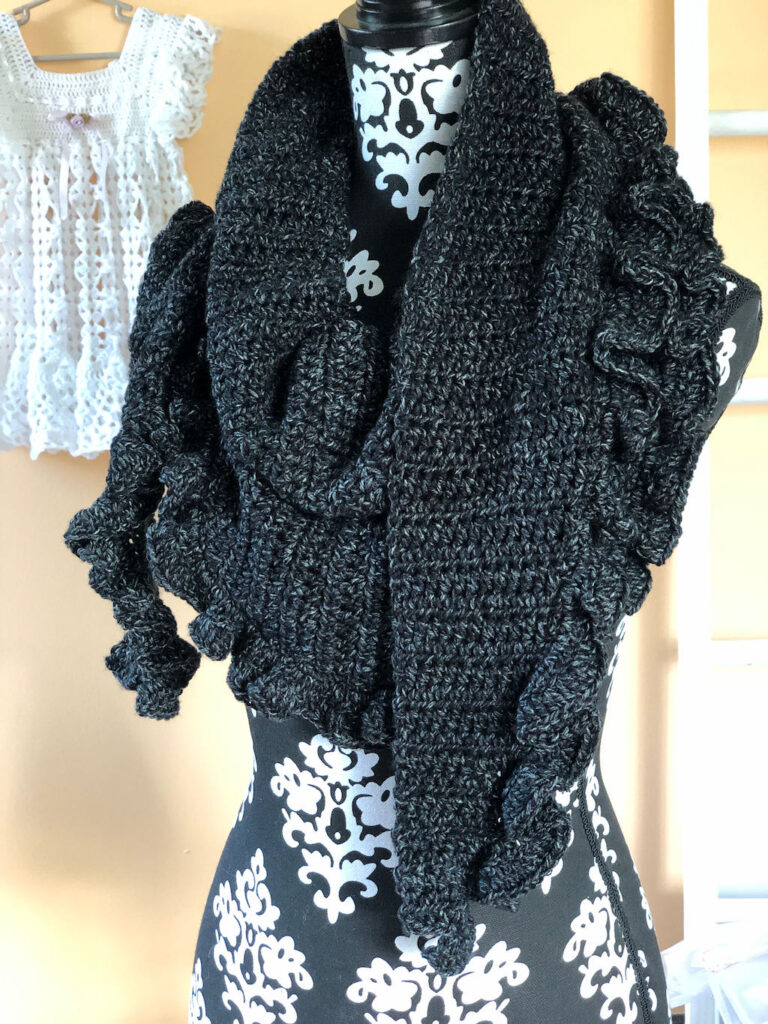The Provence Ruffled Shawl | A crochet pattern by MadameStitch