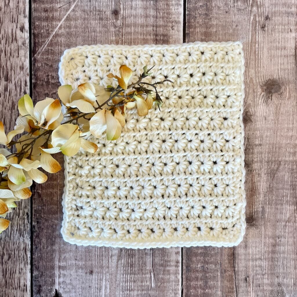 The crochet star stitch afghan square free pattern by MadameStitch