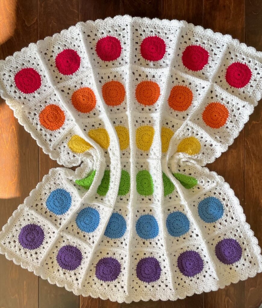 The Polka Dot Dreams Baby Blanket | A crochet design by MadameStitch