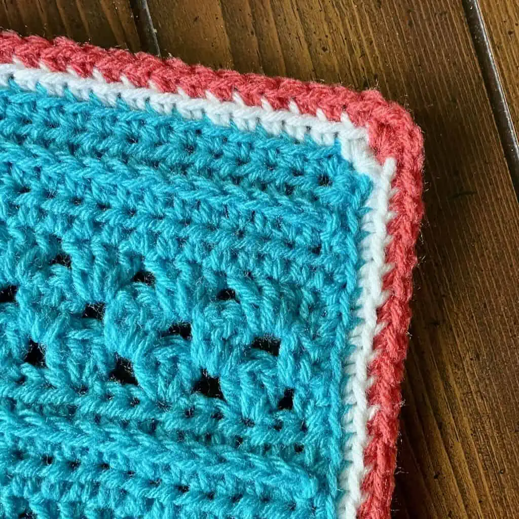 The Cordelia afghan square | A free crochet pattern by MadameStitch