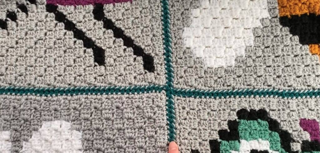 Flat Half Double Crochet Join from Elimee Designs